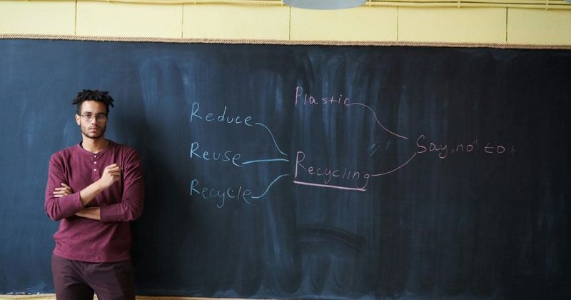 Fourth-grade teacher debunks the claim that teachers only work '8 to 9 months per year'