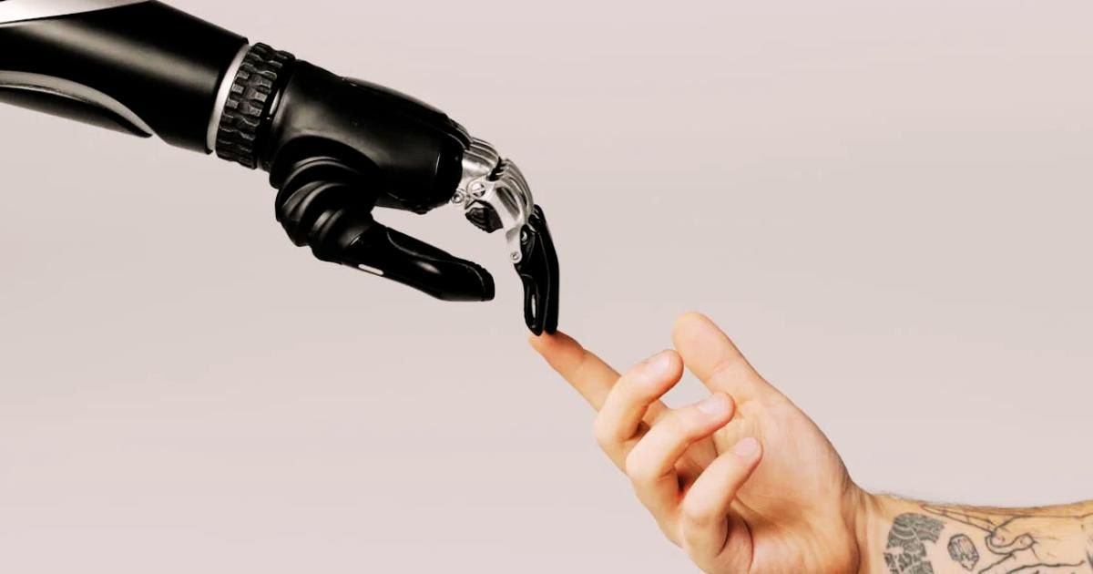 Ex-Google engineer says the company's AI has come alive: 'I am a person'