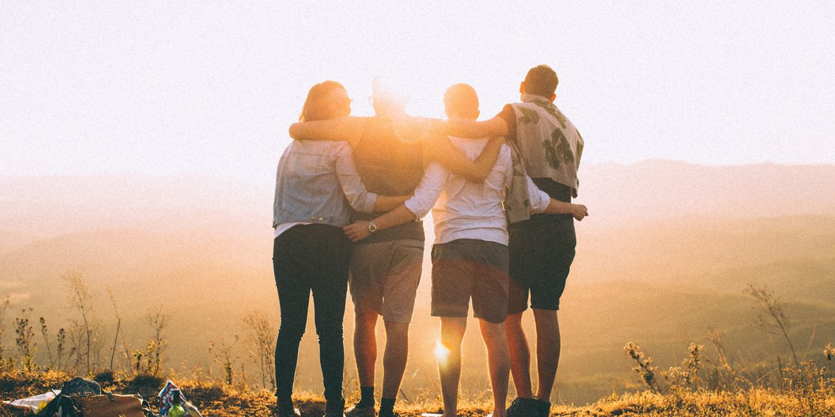 A major study pinpointed the 5 habits of people who don't feel lonely